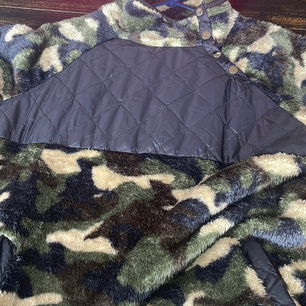 Xl camo pullover